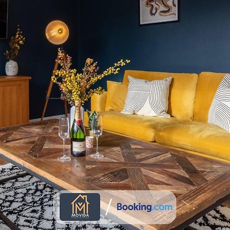 Central Elegant Three Bed Duplex By Movida Property Group Short Lets & Serviced Accommodation Harrogate Esterno foto