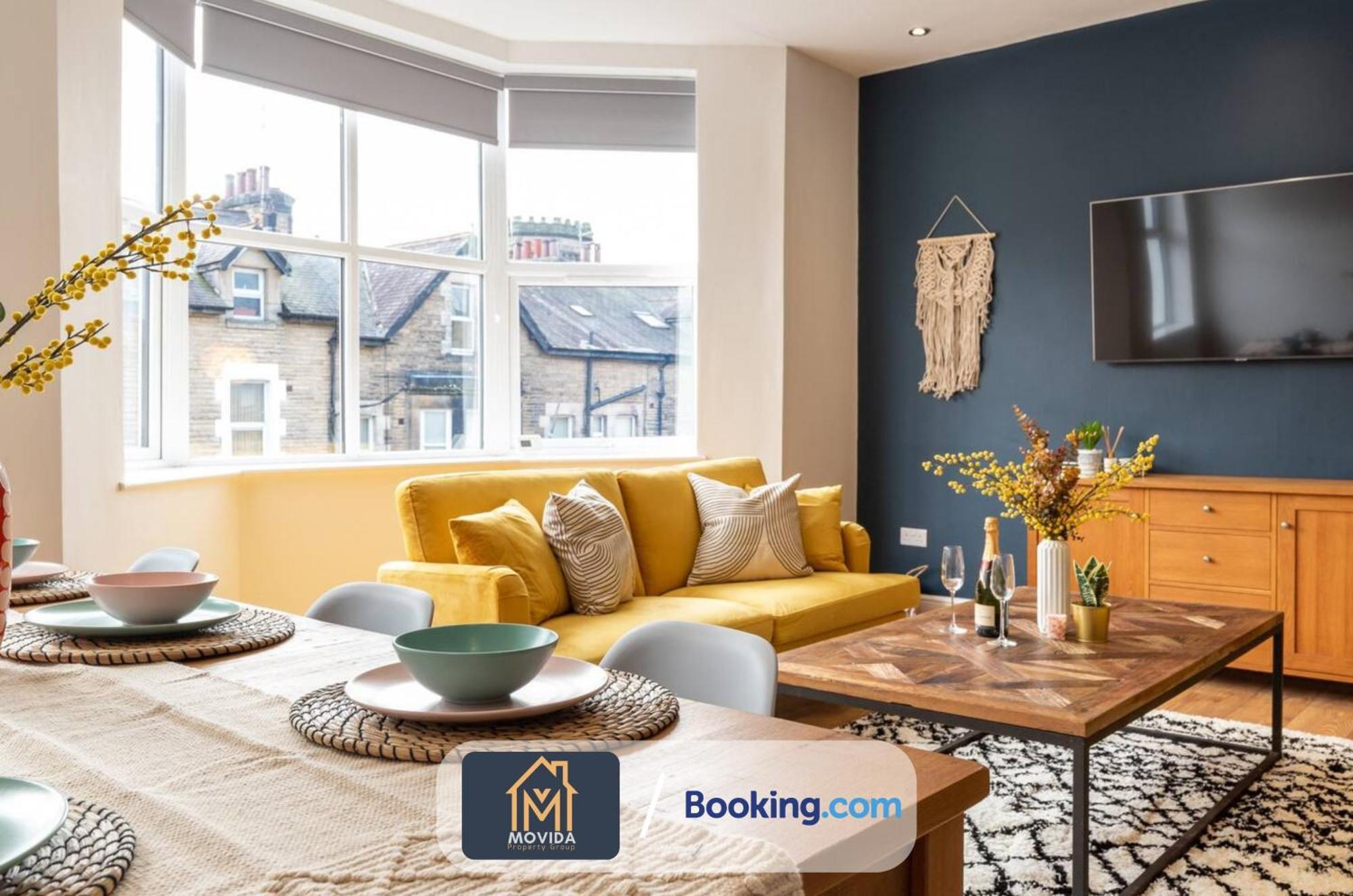Central Elegant Three Bed Duplex By Movida Property Group Short Lets & Serviced Accommodation Harrogate Esterno foto