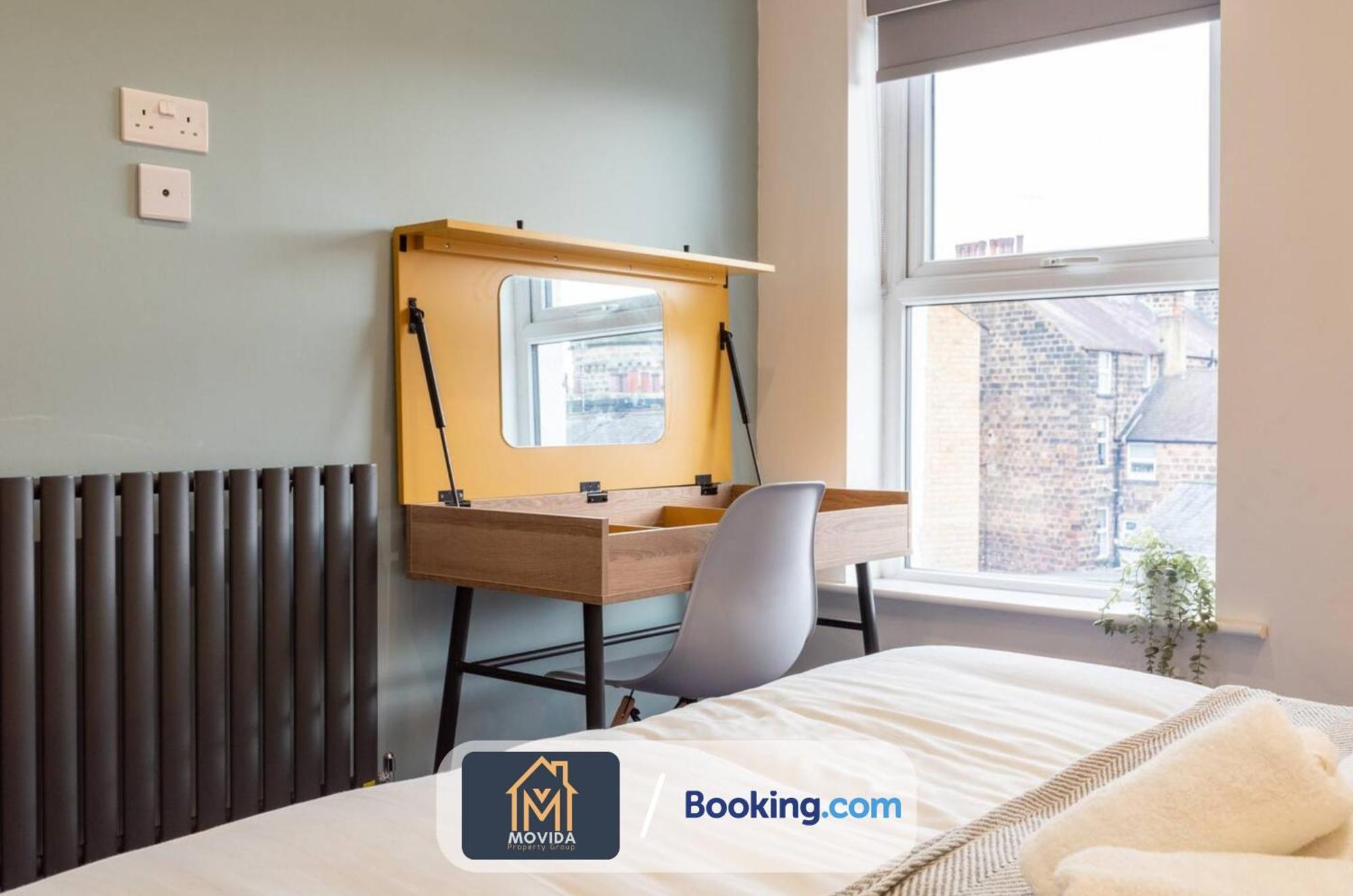 Central Elegant Three Bed Duplex By Movida Property Group Short Lets & Serviced Accommodation Harrogate Esterno foto