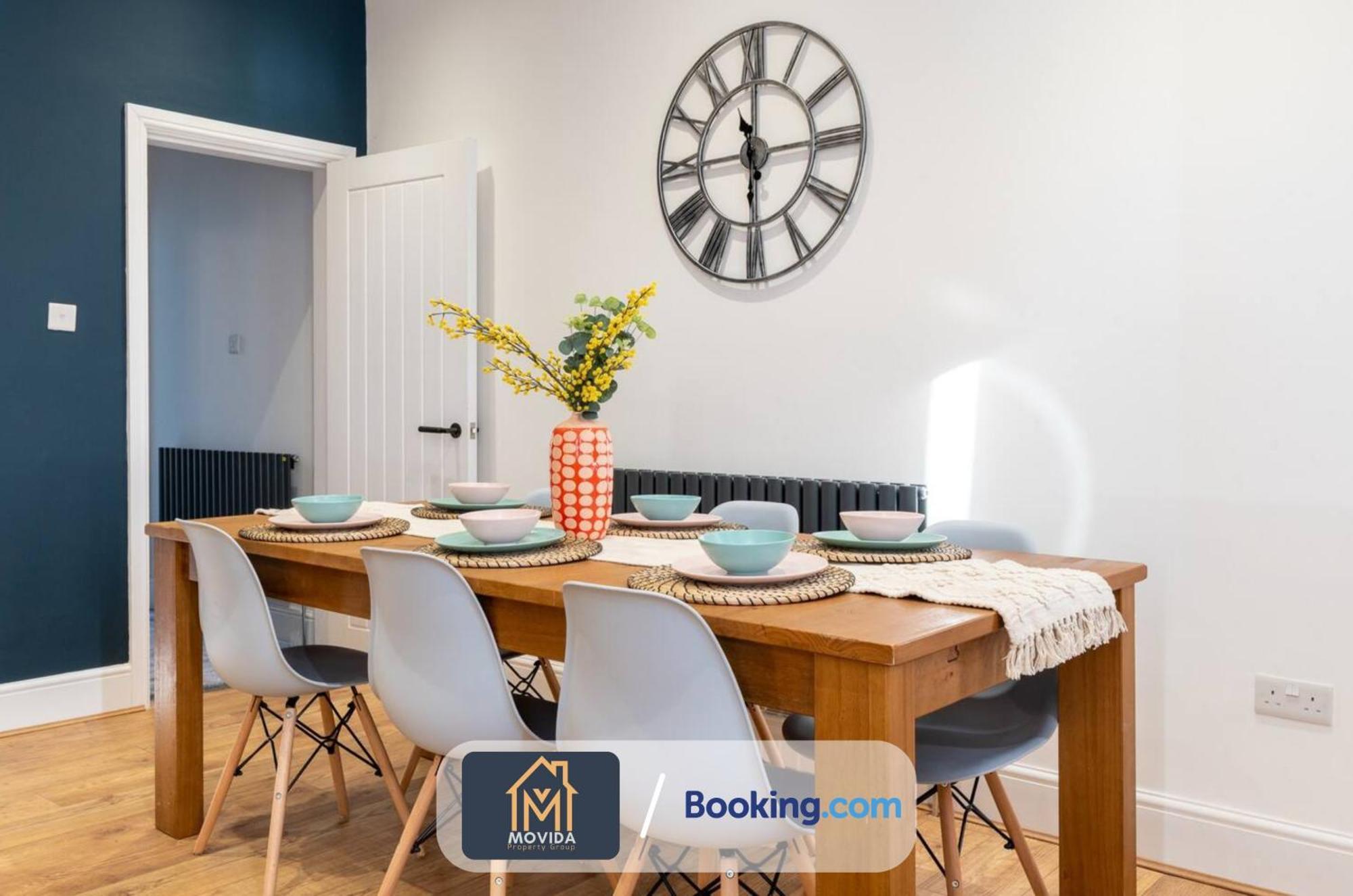 Central Elegant Three Bed Duplex By Movida Property Group Short Lets & Serviced Accommodation Harrogate Esterno foto
