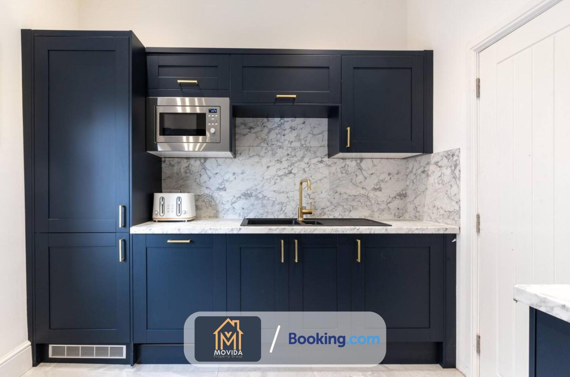 Central Elegant Three Bed Duplex By Movida Property Group Short Lets & Serviced Accommodation Harrogate Esterno foto
